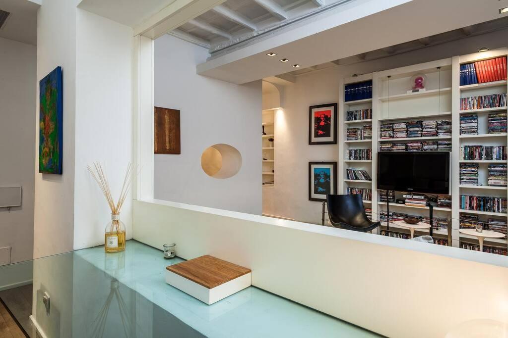 Trevi Loft Apartment Рим Екстериор снимка