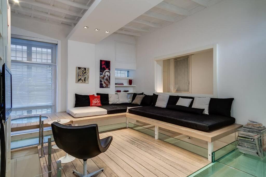 Trevi Loft Apartment Рим Екстериор снимка