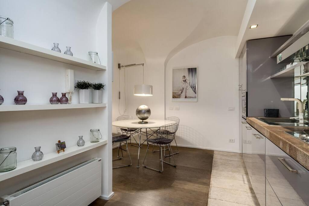 Trevi Loft Apartment Рим Екстериор снимка